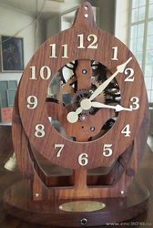 wooden clock1.jpg