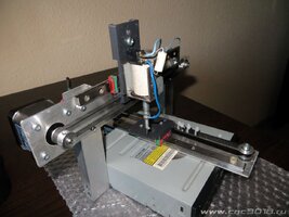 ЧПУ искровой гравёр из ДВД на рельсах 25 03 2020 -5.JPG