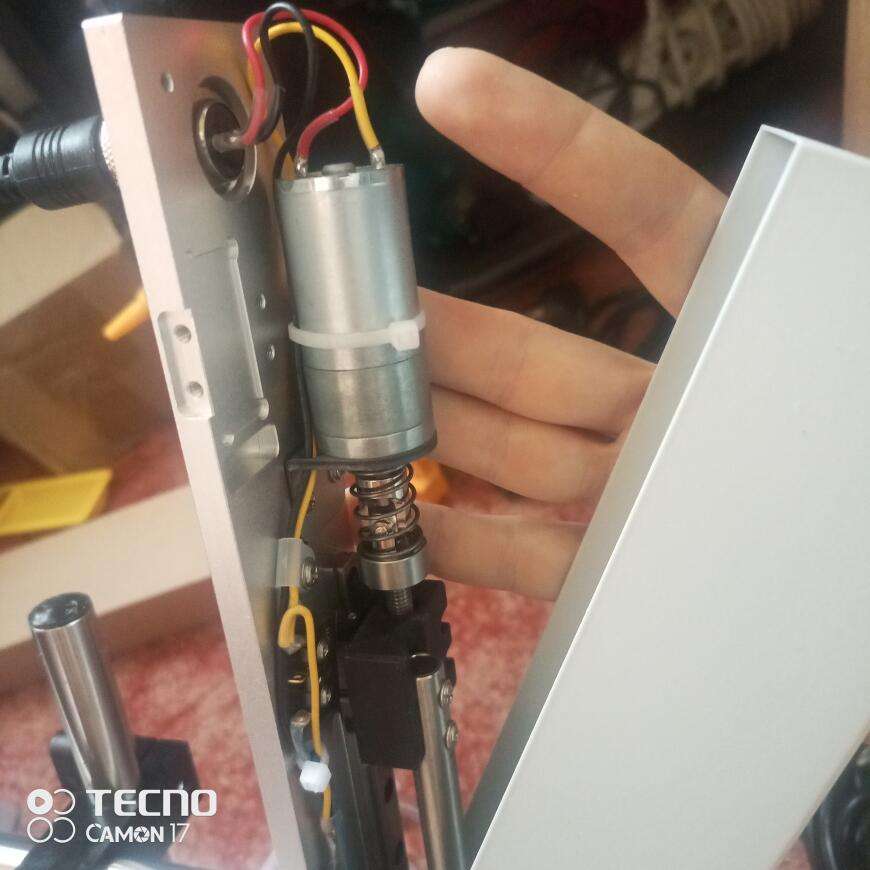 Как работает стойка J8A